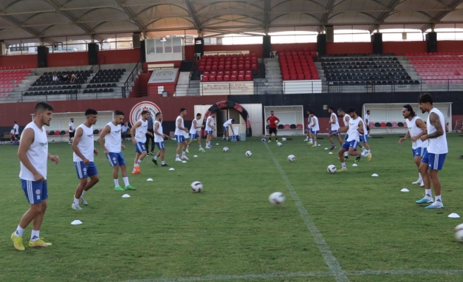 Karaköprü Belediyespor'da yeni sezon hazırlıkları sürüyor