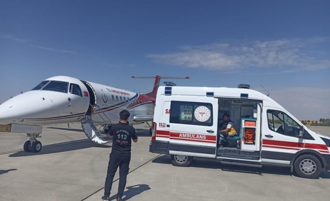Ambulans uçak Şanlıurfa’dan bebekler için havalandı