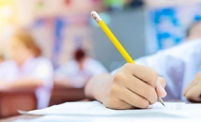 Bakan Tekin sınıf geçmede yeni düzenlemeyi açıkladı: Türkçe ortalaması 70 olmayan geçemeyecek