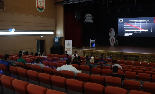 Büyükşehir personellerine uyuşturucu ile mücadele eğitim semineri