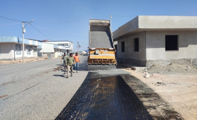 Hürriyet Mahallesinde sathi kaplama çalışmaları bitti