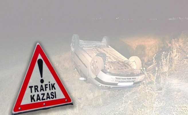 Karaköprü’de otomobil devrildi! 2’si çocuk 5 yaralı