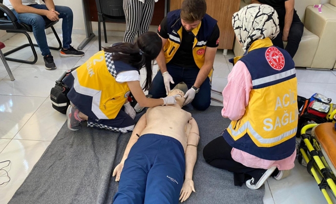 112 Acil Çalışanlarına TİLYAD Eğitimi Verildi