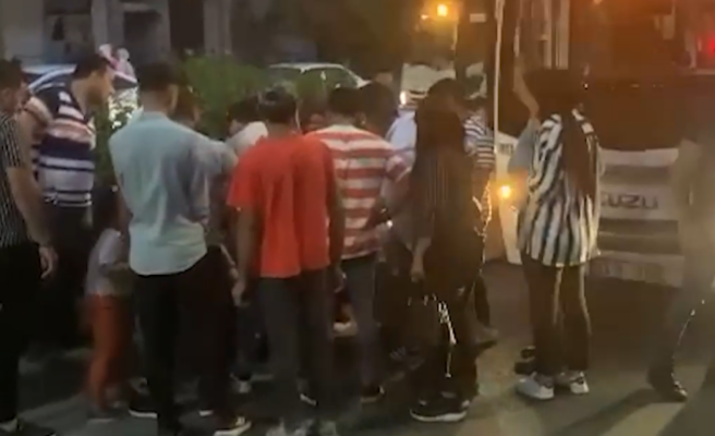 Urfa’da otobüs çarptı: Genç kız sinir krizi geçirdi