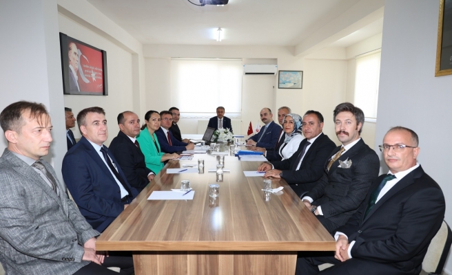 Vali Şıldak’tan defterdarlık ve vergi dairesine ziyaret