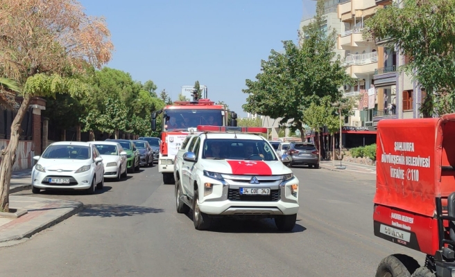 Urfa sokaklarında itfaiyeden kortejli kutlama
