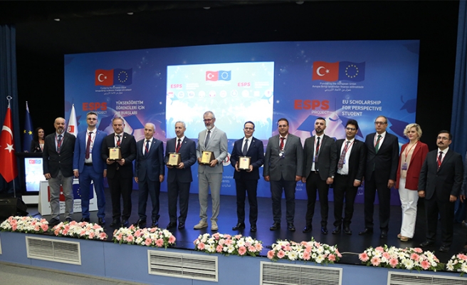 AB'den Türkiye'de yükseköğretime burs desteği