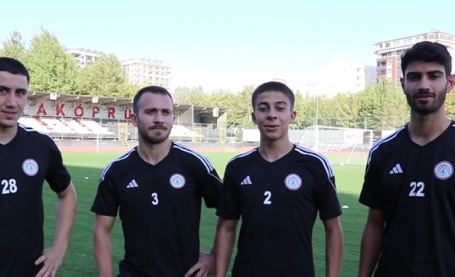 Karaköprüsporlu futbolculardan maça davet