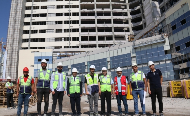 Şanlıurfa Şehir Hastanesi’nde inşaat çalışmaları sürüyor
