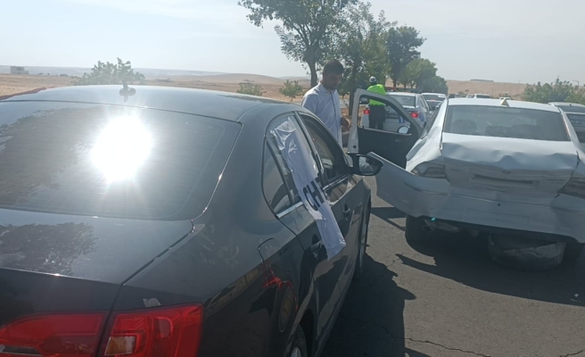 Kılıçdaoğlu'nun Urfa konvoyunda kaza!