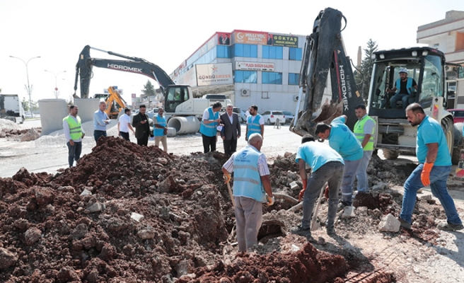Şanlıurfa'da ŞUSKİ ekipleri kış hazırlıklarına devam ediyor