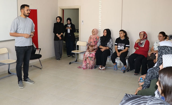 Haliliye’de uzman psikologlardan deprem sonrası travma eğitimi