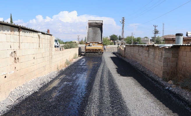 Viranşehir'de kırsal mahalleler asfaltlanıyor