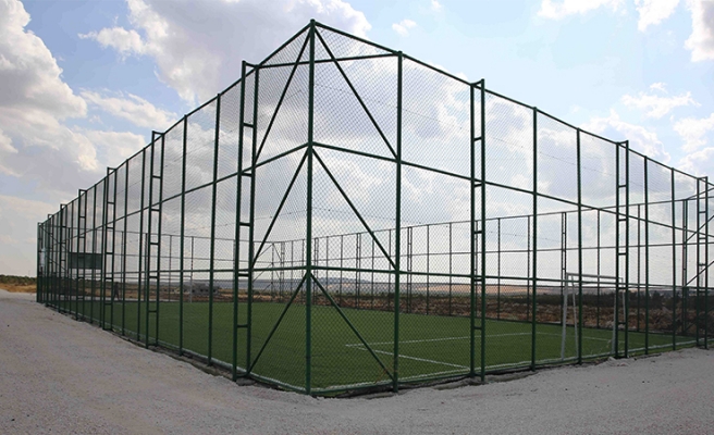 Karaköprü kırsalına yeni spor tesisi