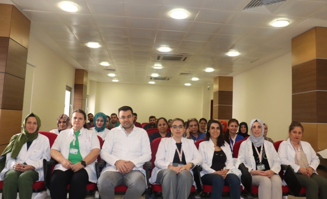 Bebek sağlığı için en önemli kaynak anne sütü