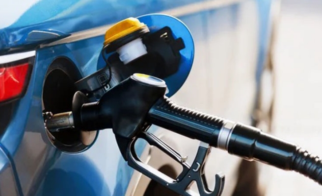 Motorine büyük zam! Pompaya yansıdı