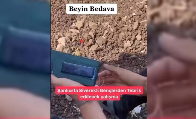 Urfalı küçük mucit güneş enerjisiyle telefonunu şarj etti