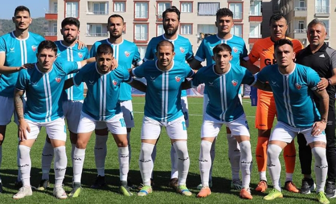 Viranşehir Belediyespor, Yayladağıspor'u 3-0 yenerek liderliğe yükseldi