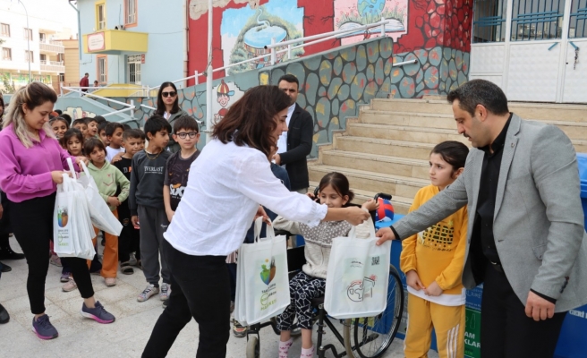 Minik Gazal’ın dilekçesine Başkan Beyazgül’den destek
