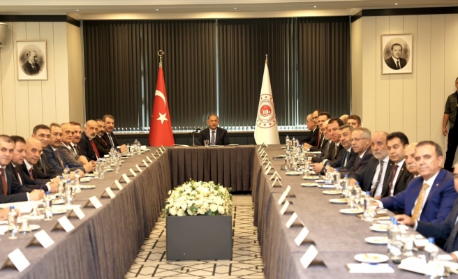 Deprem yaralarını sarmak için 