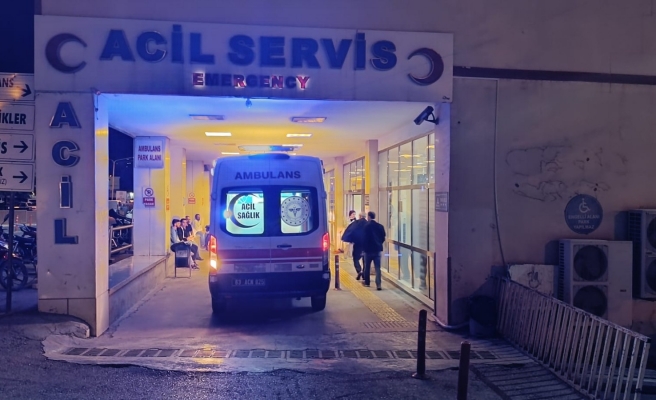 Urfa'da kaza! Çarptığı çocuğu hastaneye yetiştirdi...