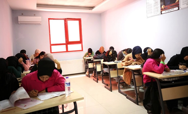 Eyyübiye'de gençlere eğitim desteği