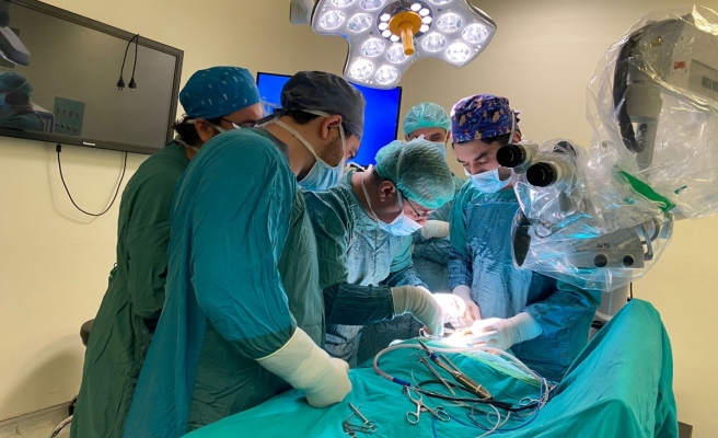 Harran Üniversitesi Hastanesi’nde kritik kulak ameliyatı başarıyla sonlandı