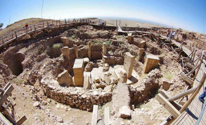 Göbeklitepe’ye ara tatilde ziyaretçi akını