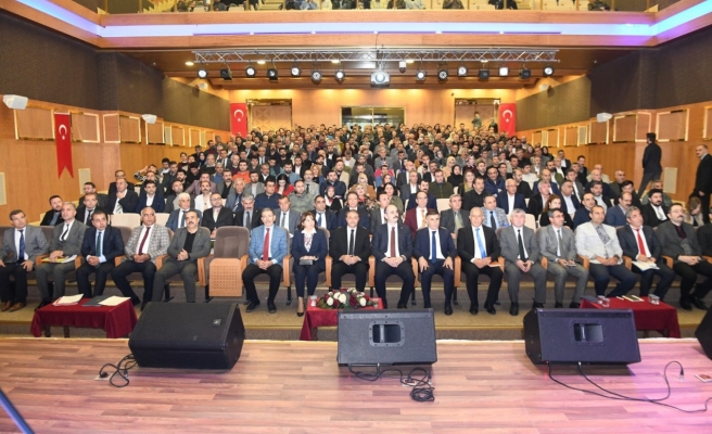 Vali Şıldak eğitim yöneticileriyle bir araya geldi