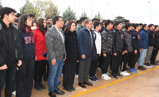 Vali Şıldak Fen Lisesini ziyaret etti