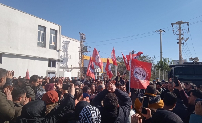 Urfa’da tekstil fabrikası önünde eylem devam ediyor