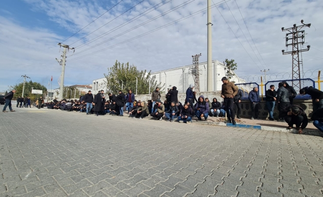 Urfa’da tekstil fabrikasında işçilerin eylemi 4. gününde sürüyor