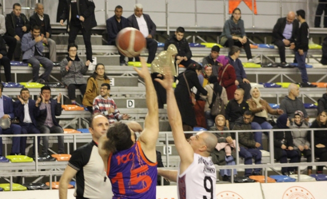 Büyükşehir Tekerlekli Sandalye takımı engel tanımıyor